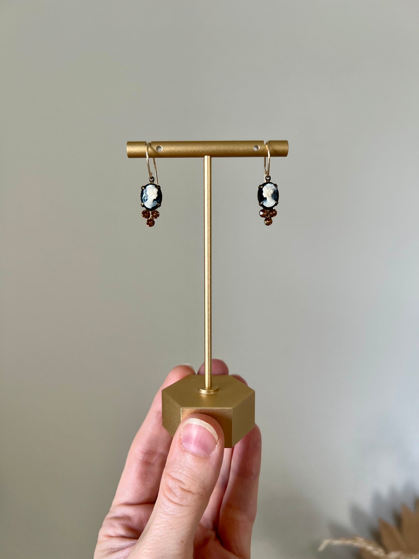 Black Cameo Dangle