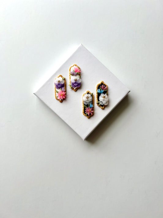 Glass Flora earrings
