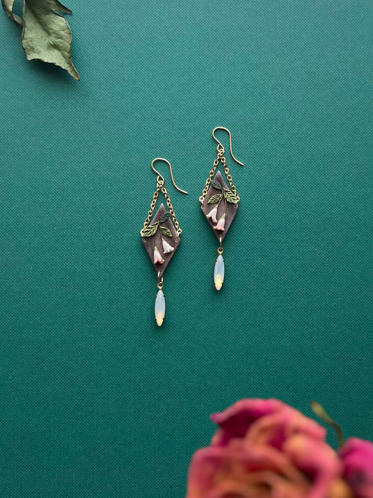 Angel’s Trumpet Dangle