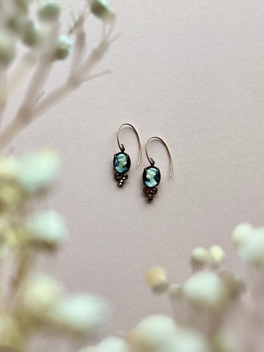 Black Cameo Dangle