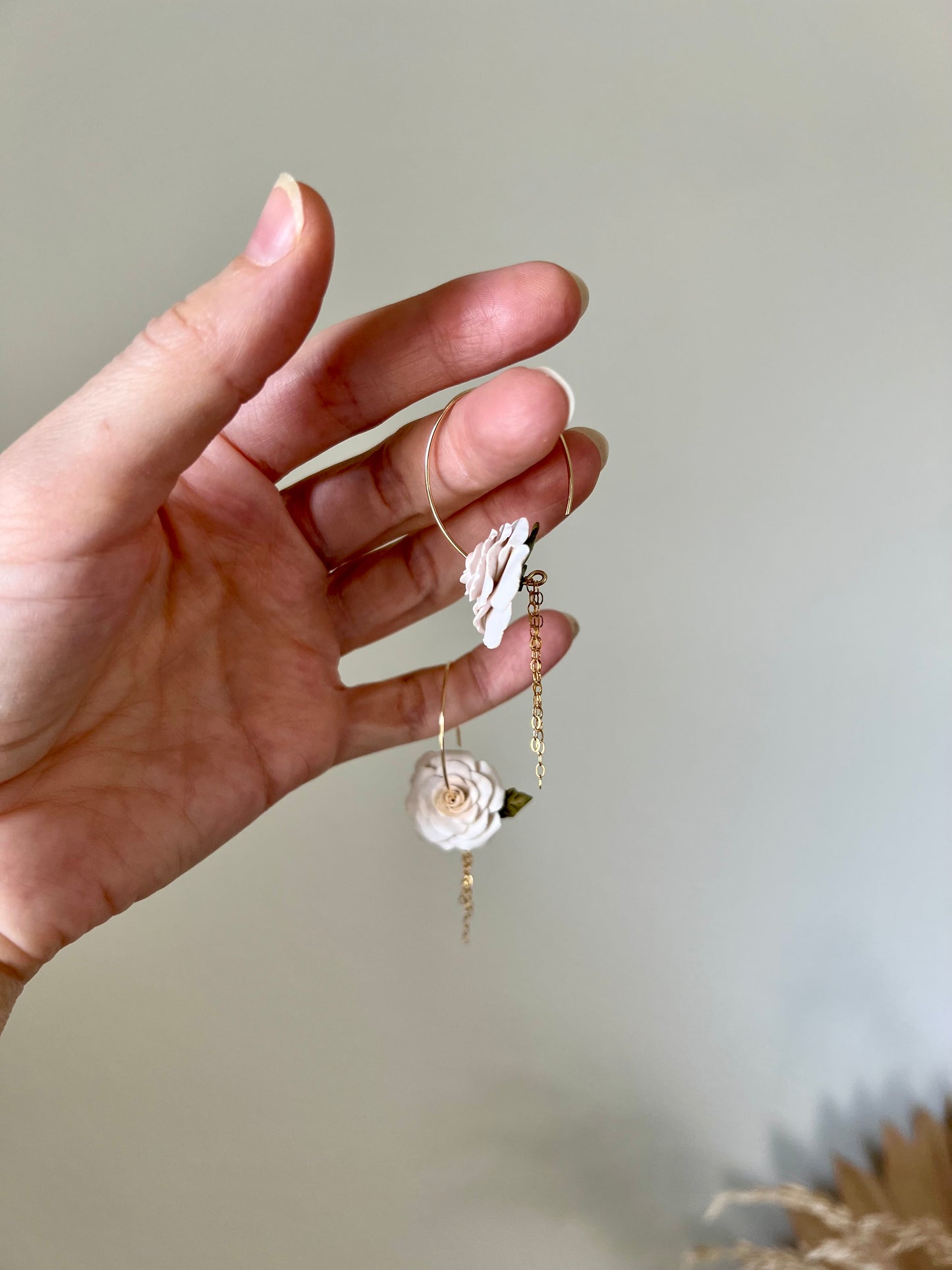 Cream Rose Hoops